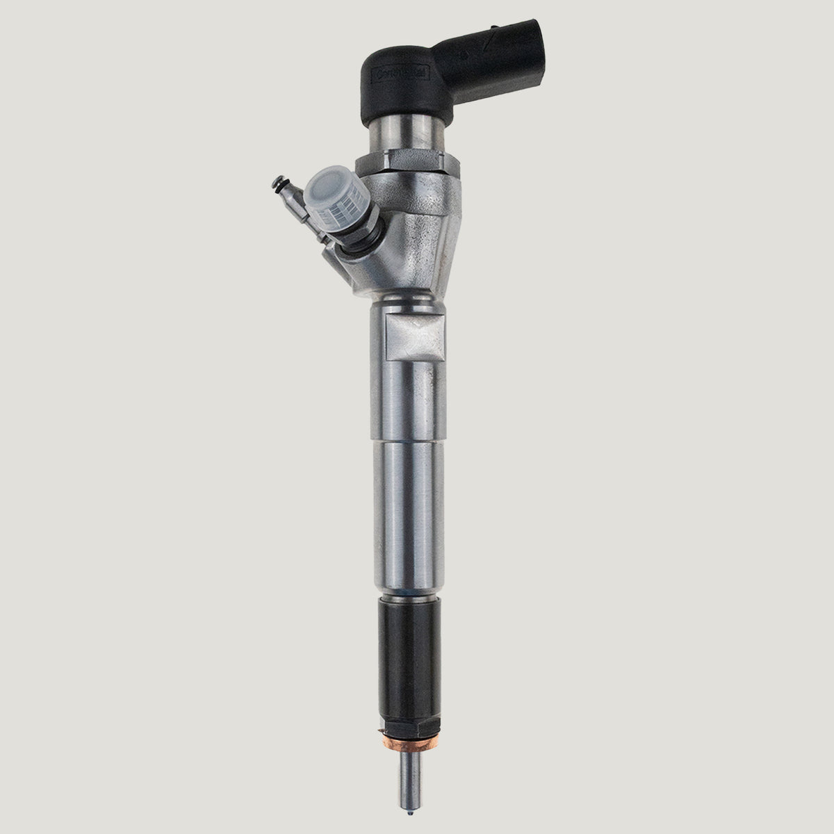 Diesel fuel injector with part numbers H8201100113 and 166006212R for Mercedes-Benz A Class and B Class 1.5 dCi and CLA 180 CDI models
