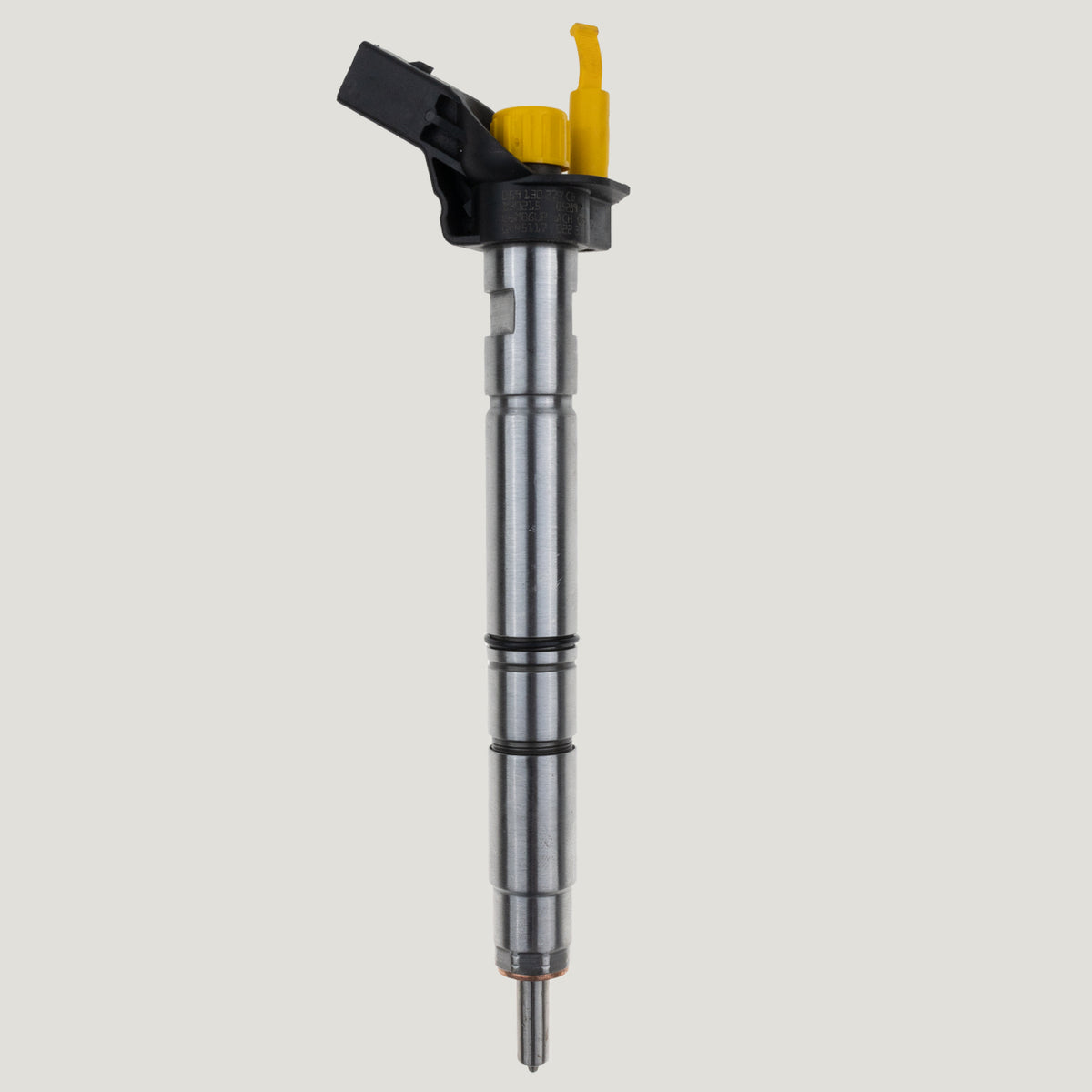 Replacement Bosch diesel fuel injector with part references 0445117022 and 059130277CD for Audi A4, A5, A6, A7 and A8 3.0 TDI diesel vehicles