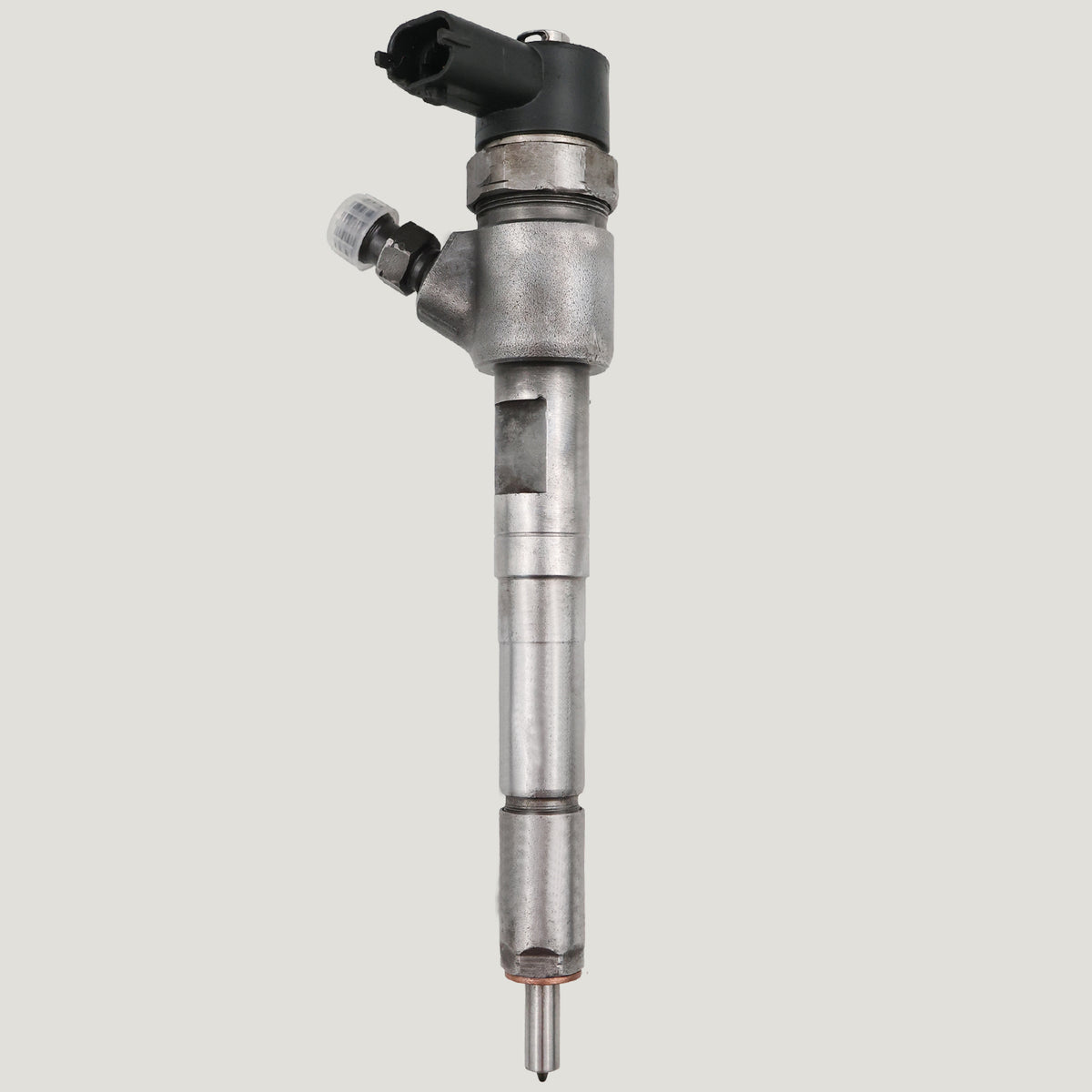 Bosch diesel fuel injector for Opel Astra J and Corsa D 1.3 CDTi, references 0445110326 and 0986435200