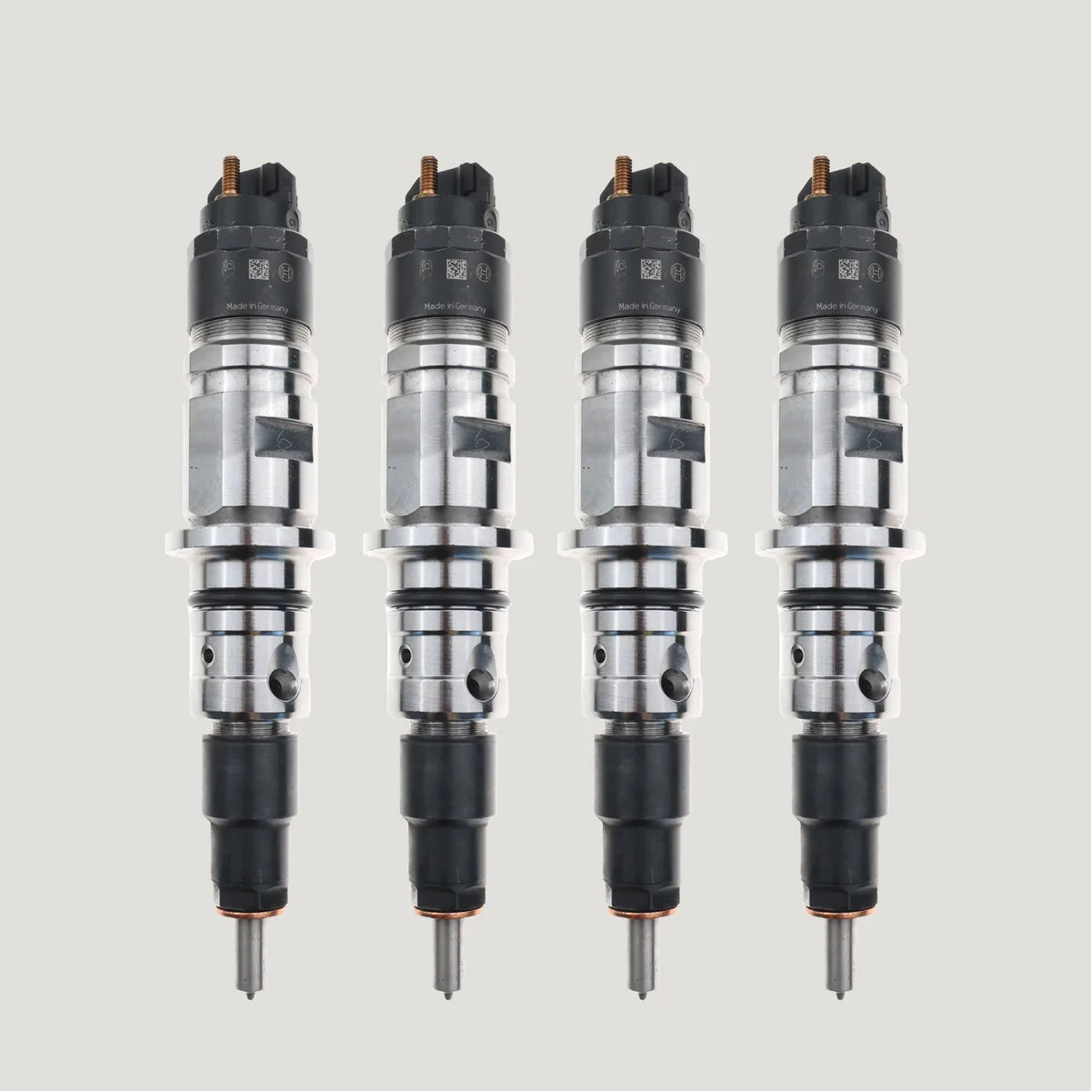 Ford Cargo 4.4L set of 4 diesel fuel injectors Bosch 0445120161 BH1X9K526CA